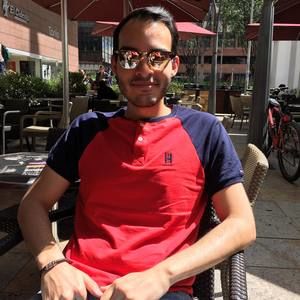 Meet your Posher, Luis